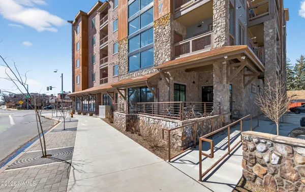 $469,900 | 207 South Beaver Street, Unit 204, Flagstaff, AZ 86001