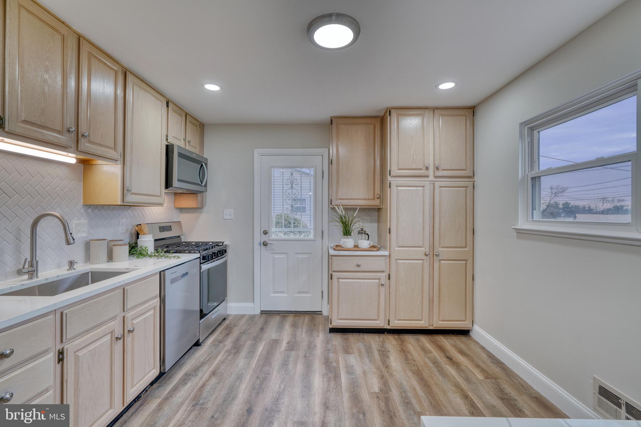 1303 Denbright Road Catonsville, MD 21228 - Photo 18 of 52