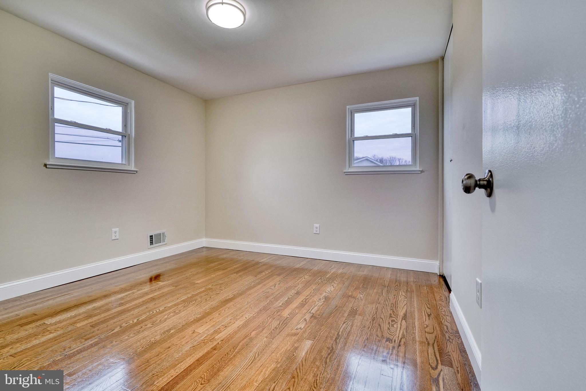 1303 Denbright Road Catonsville, MD 21228 - Photo 24 of 52