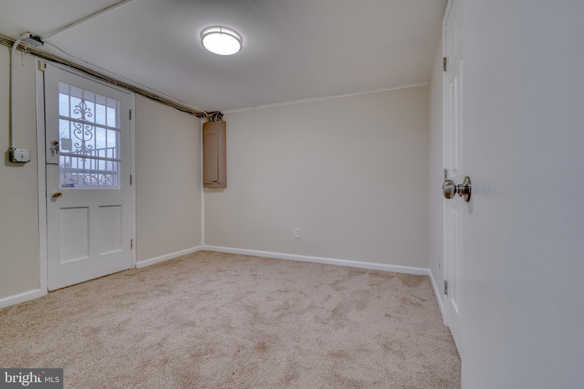 1303 Denbright Road Catonsville, MD 21228 - Photo 37 of 52