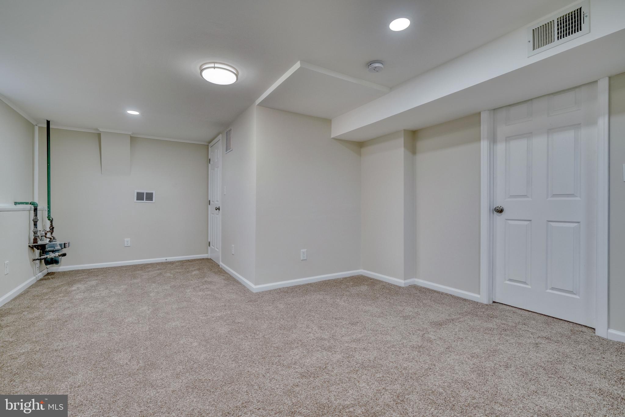 1303 Denbright Road Catonsville, MD 21228 - Photo 38 of 52