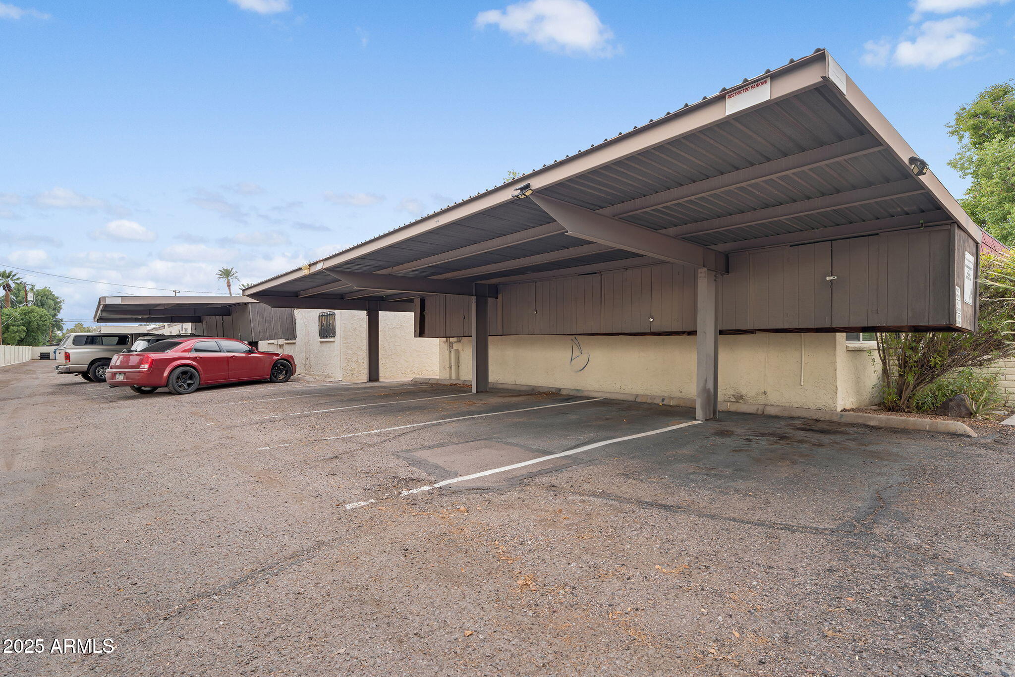 3626 North 37th Street, Unit 7 Phoenix, AZ 85018 - Photo 22 of 25 22-web-or-mls-DSC06415