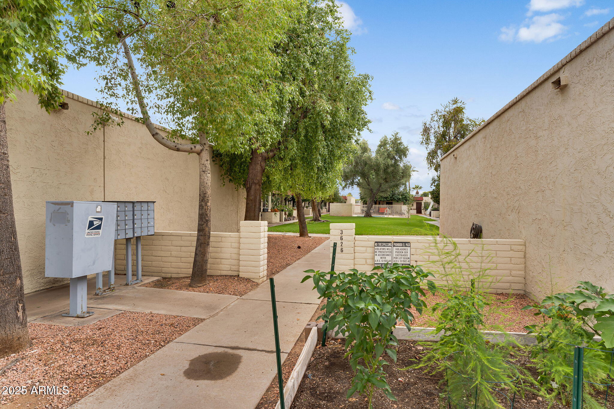 3626 North 37th Street, Unit 7 Phoenix, AZ 85018 - Photo 24 of 25 24-web-or-mls-DSC06410