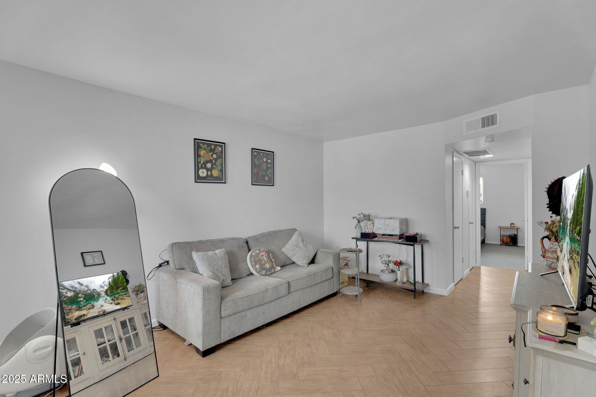 3626 North 37th Street, Unit 7 Phoenix, AZ 85018 - Photo 2 of 25 4-web-or-mls-37th St-2