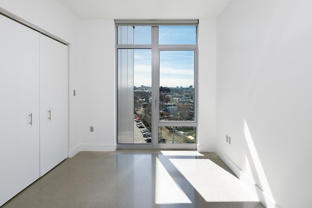 $1,145,000 | 9 Medford Street, Unit PH11, Somerville, MA 02143