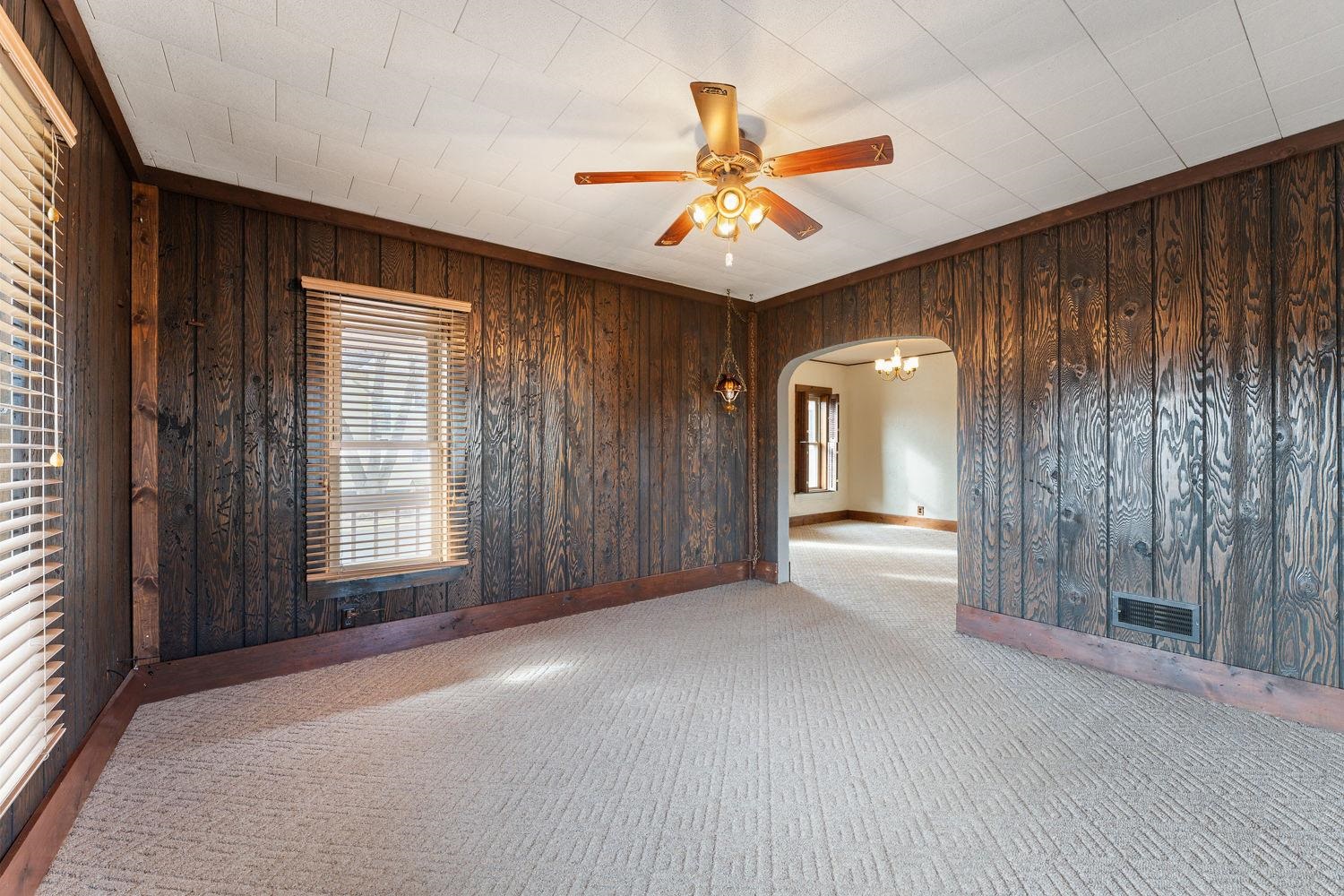 102 South Albert Avenue Reedsburg, WI 53959 - Photo 11 of 38