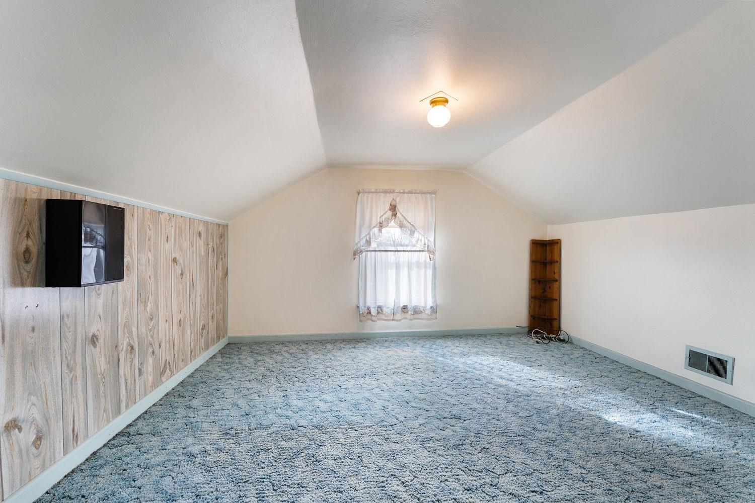 102 South Albert Avenue Reedsburg, WI 53959 - Photo 24 of 38