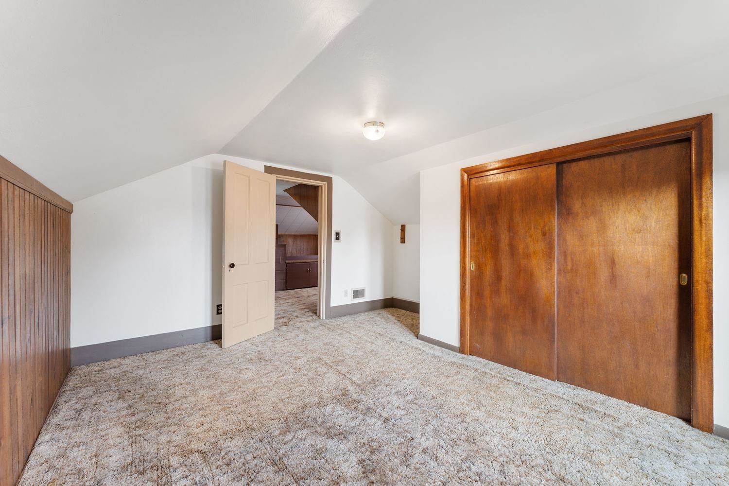 102 South Albert Avenue Reedsburg, WI 53959 - Photo 26 of 38