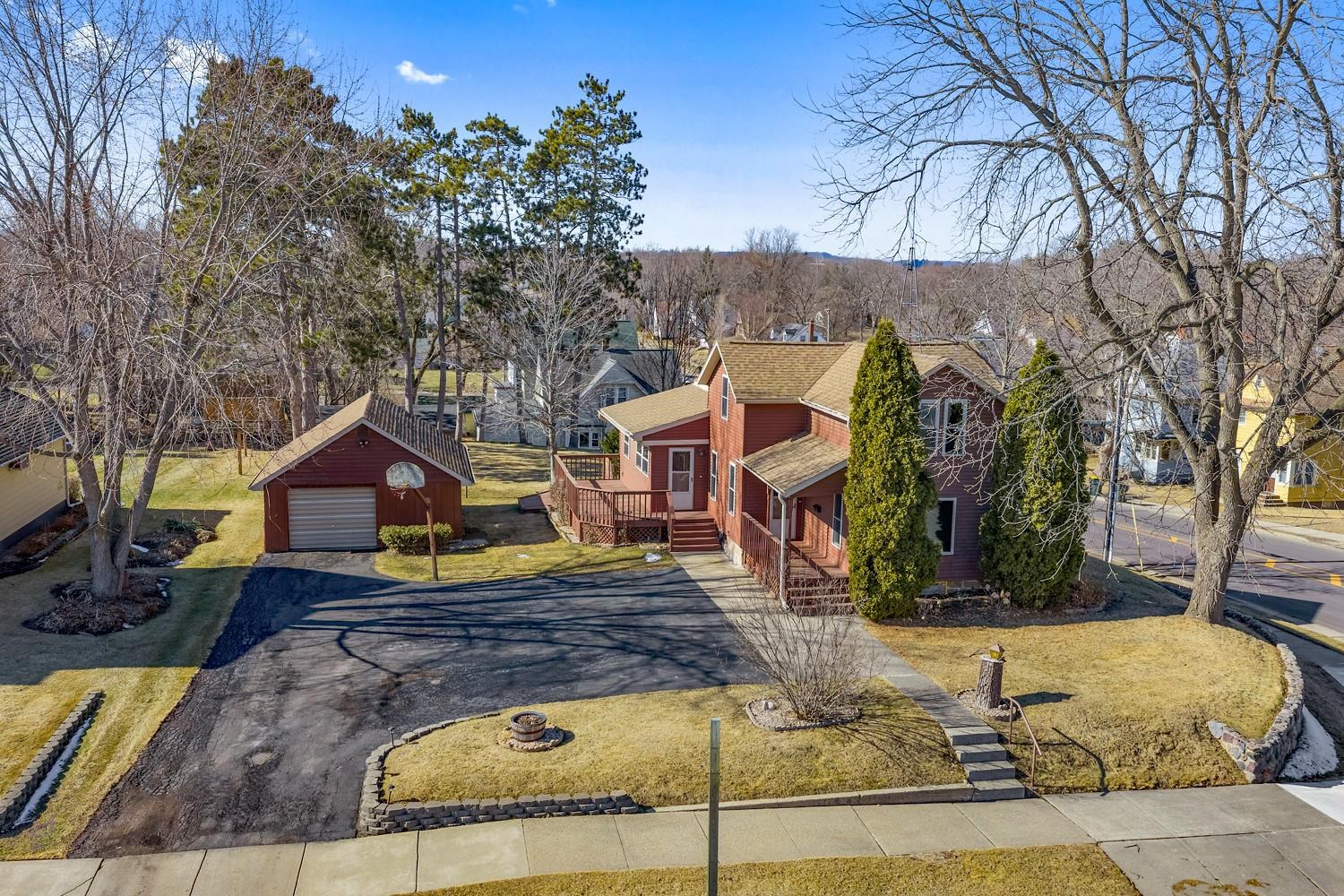 102 South Albert Avenue Reedsburg, WI 53959 - Photo 35 of 38