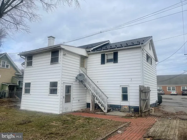 $49,900 | 811 Meadow Street, Altoona, PA 16602