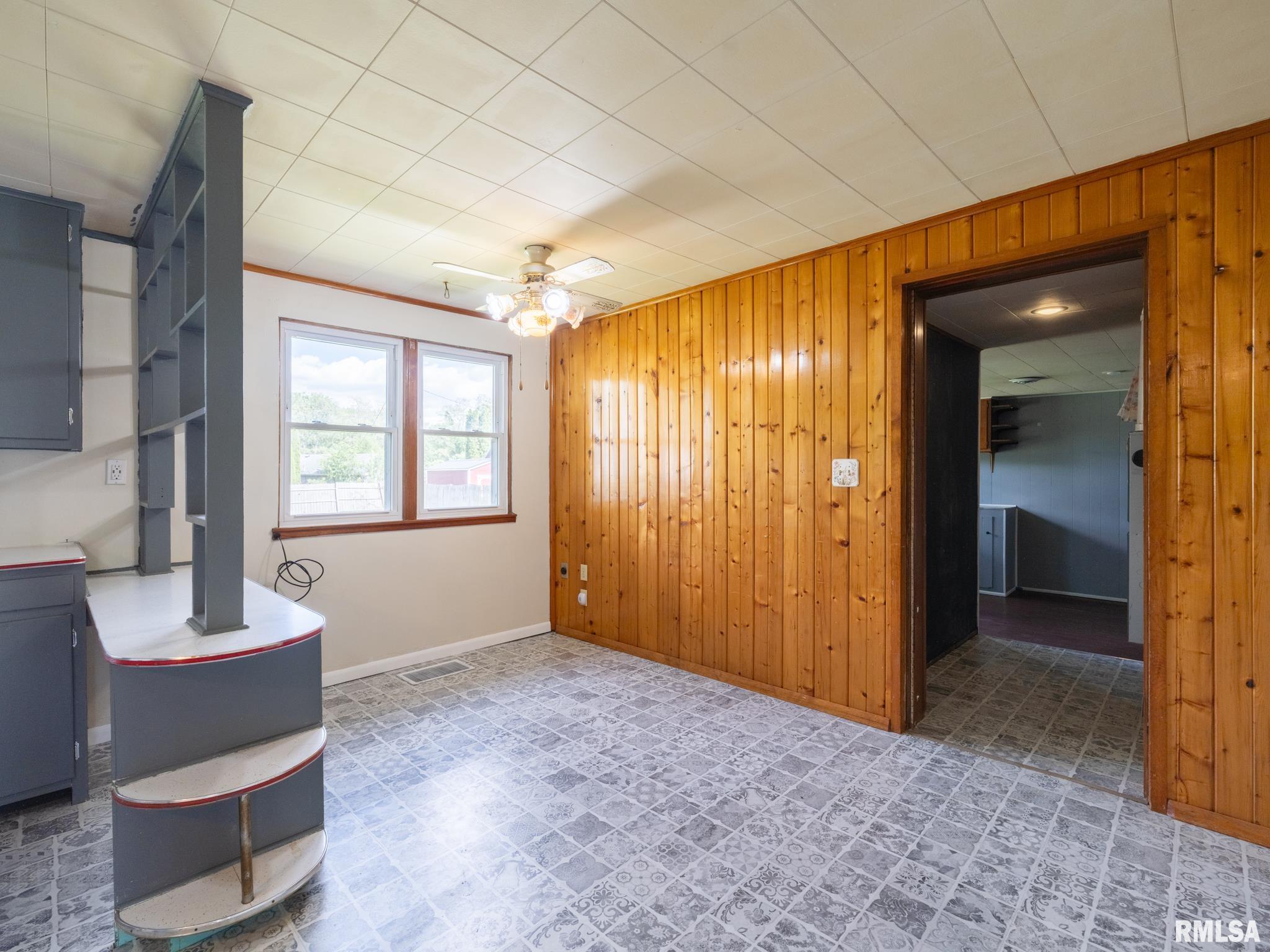 611 Woodland Trail Washington, IL 61571 - Photo 8 of 34