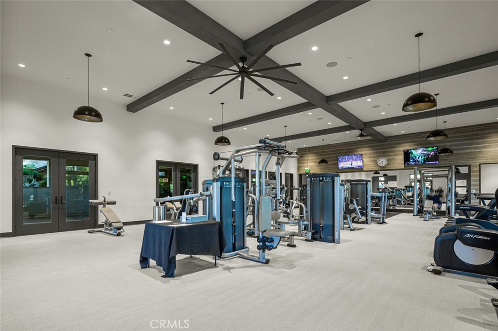39504 Caladium Drive Temecula, CA 92591 - Photo 34 of 38 a view of a room with gym equipment