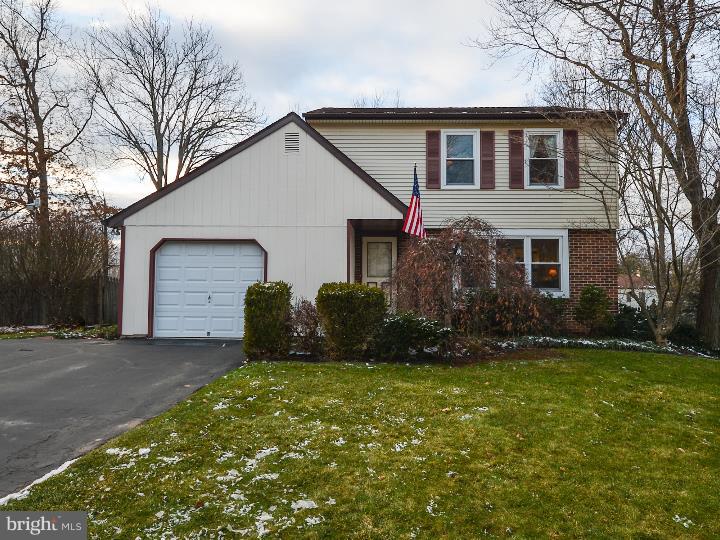 107 Twining Road Lansdale, PA 19446 - Photo 2 of 25 Exterior Front