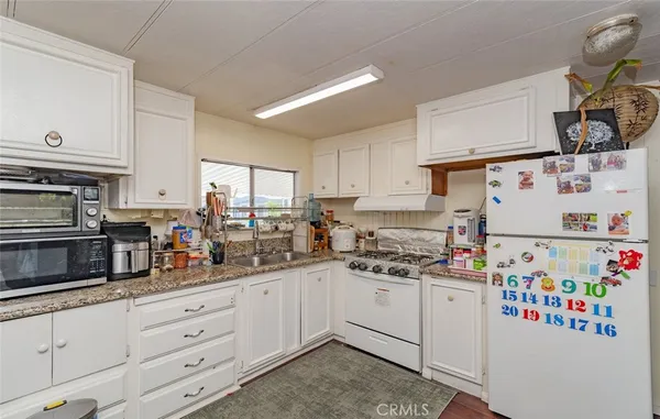 $160,000 | 8111 Stanford Avenue, Unit 128, Stanton, CA 90680
