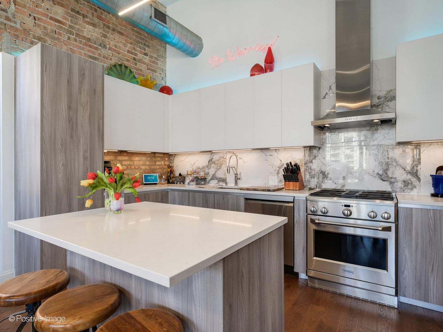 23 North Green Street, Unit 501 Chicago, IL 60607 - Photo 19 of 33