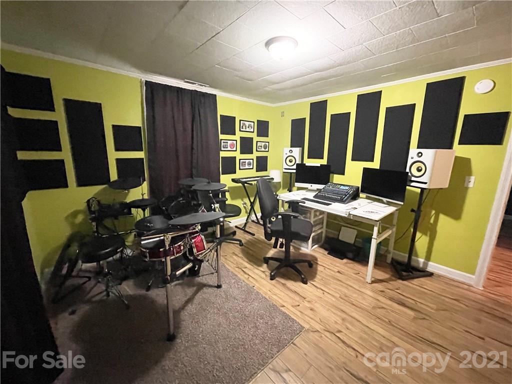 453 Swanson Road Lenoir, NC 28645 - Photo 18 of 24 Gallery Image 18