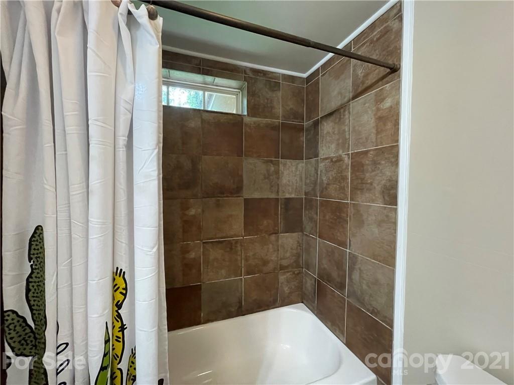 453 Swanson Road Lenoir, NC 28645 - Photo 20 of 24 Gallery Image 20