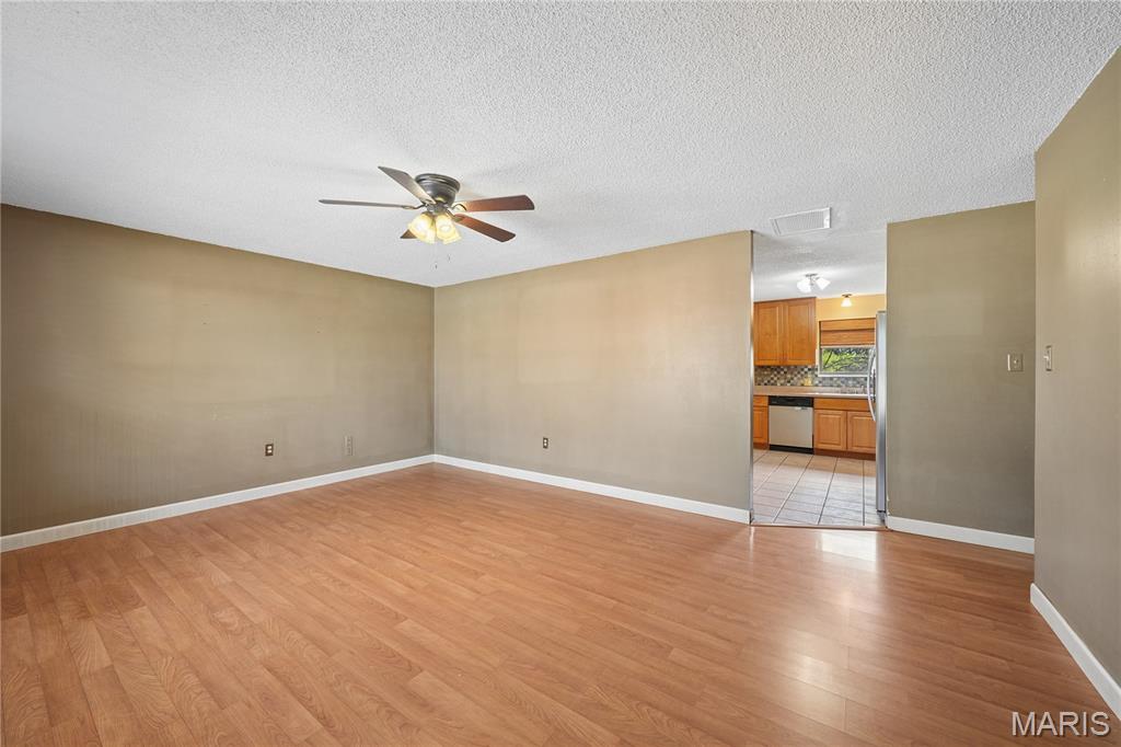 4305 Julie Court High Ridge, MO 63049 - Photo 3 of 28