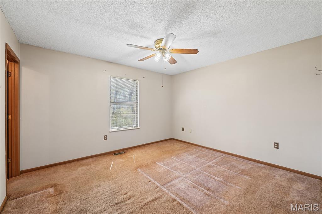 4305 Julie Court High Ridge, MO 63049 - Photo 6 of 28