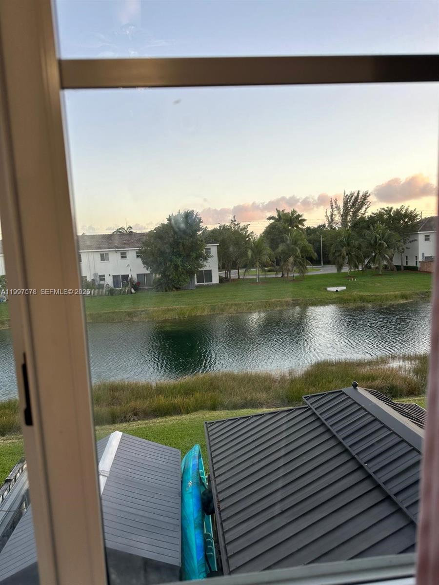 1612 Southeast 30th Street Homestead, FL 33035 - Photo 13 of 41