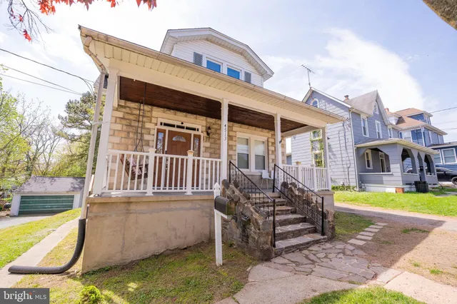 a view of a house with a swimming pool