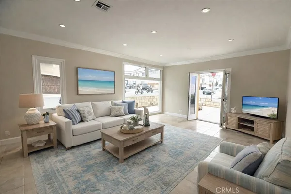 $5,750 | 4510 A Seashore Drive, Newport Beach, CA 92663