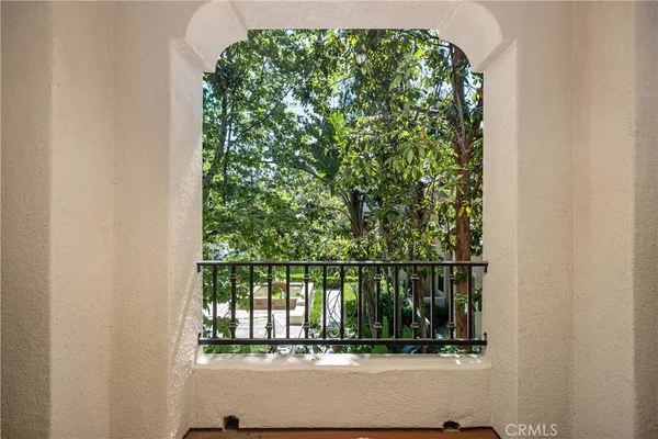 $999,000 | 33 Flowerbud, Irvine, CA 92603