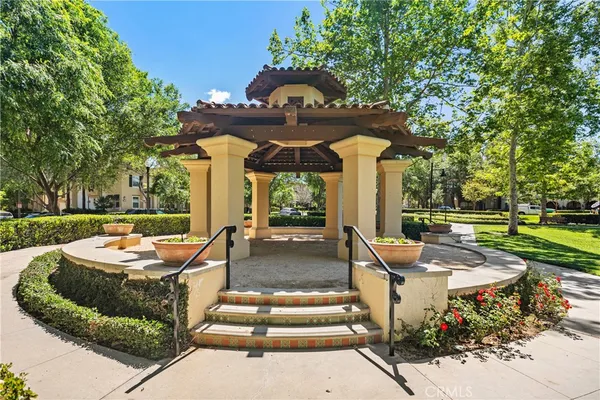 $999,000 | 33 Flowerbud, Irvine, CA 92603