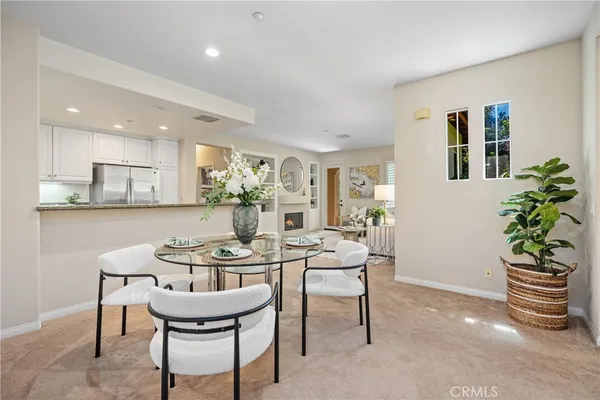 $999,000 | 33 Flowerbud, Irvine, CA 92603