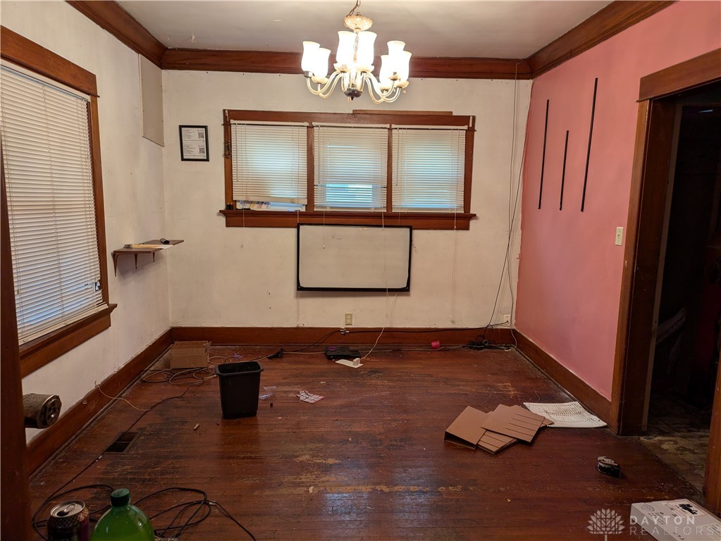 2028 Rugby Road Dayton, OH 45406 - Photo 3 of 21 Gallery Image 3