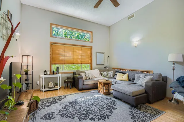 $415,000 | 19055 Enchanted Way, Farmington, MN 55024