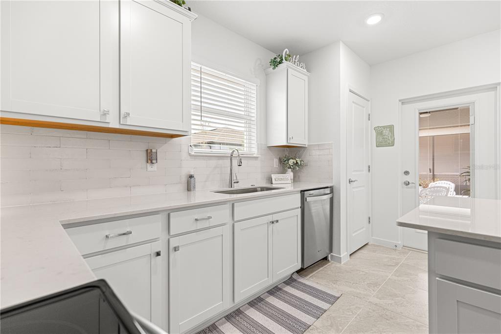 6788 Southwest 90th Loop Ocala, FL 34476 - Photo 12 of 46