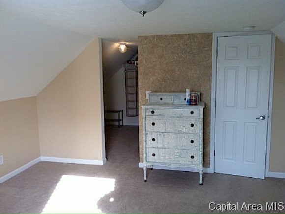 2112 East Sangamon Avenue Springfield, IL 62702 - Photo 12 of 17