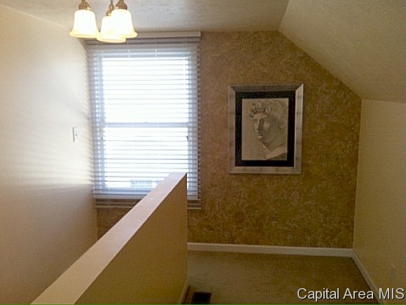 2112 East Sangamon Avenue Springfield, IL 62702 - Photo 13 of 17