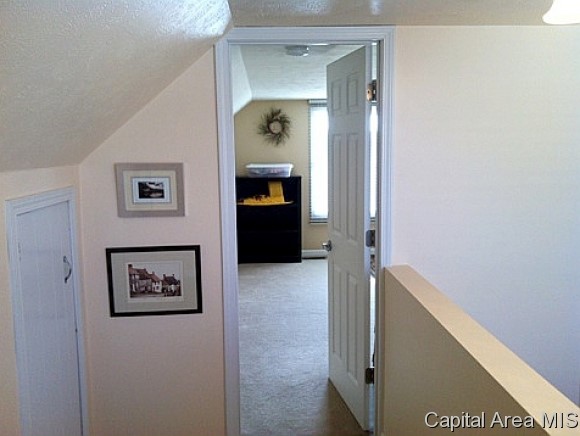 2112 East Sangamon Avenue Springfield, IL 62702 - Photo 14 of 17