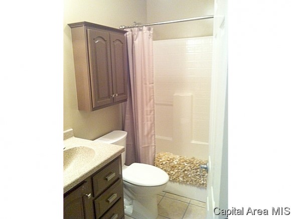 2112 East Sangamon Avenue Springfield, IL 62702 - Photo 15 of 17
