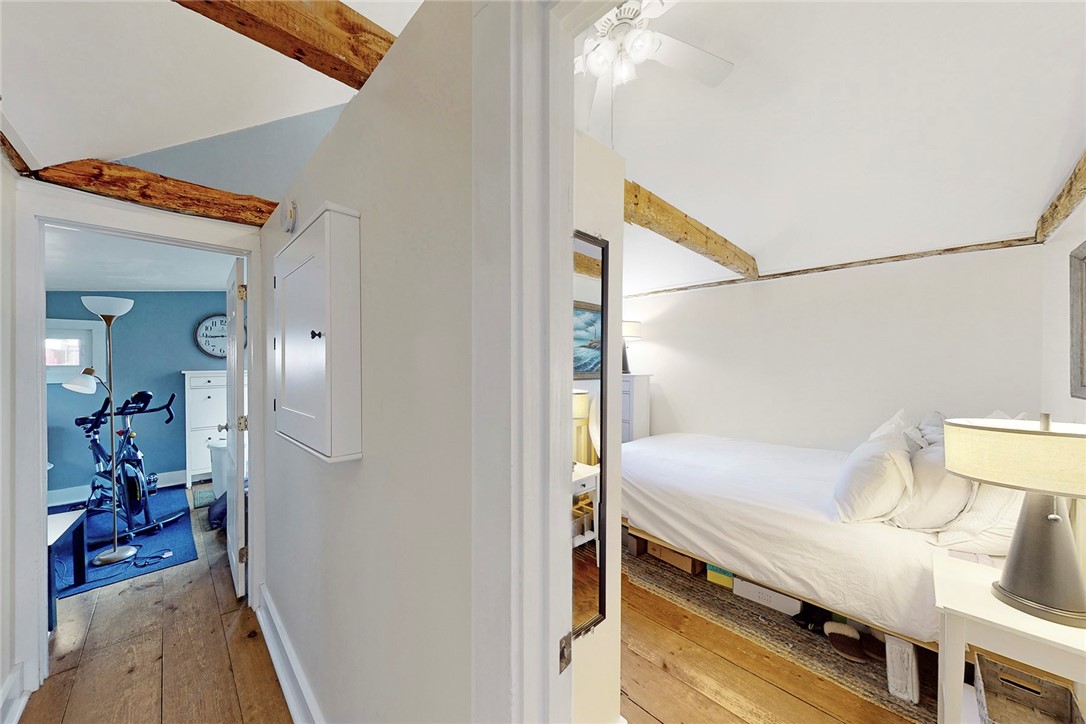 16 Thames Street Newport, RI 02840 - Photo 15 of 31