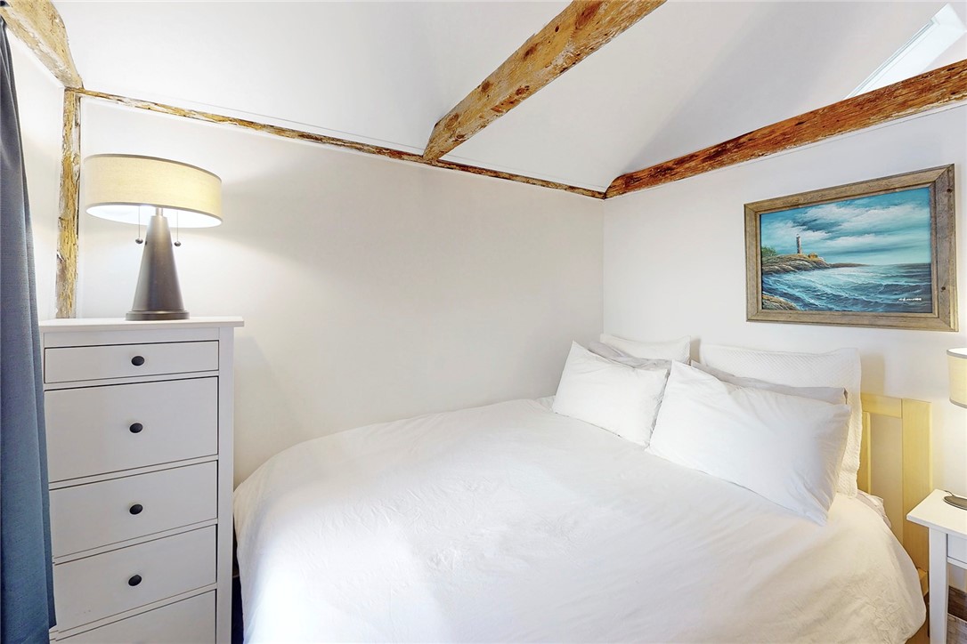 16 Thames Street Newport, RI 02840 - Photo 16 of 31