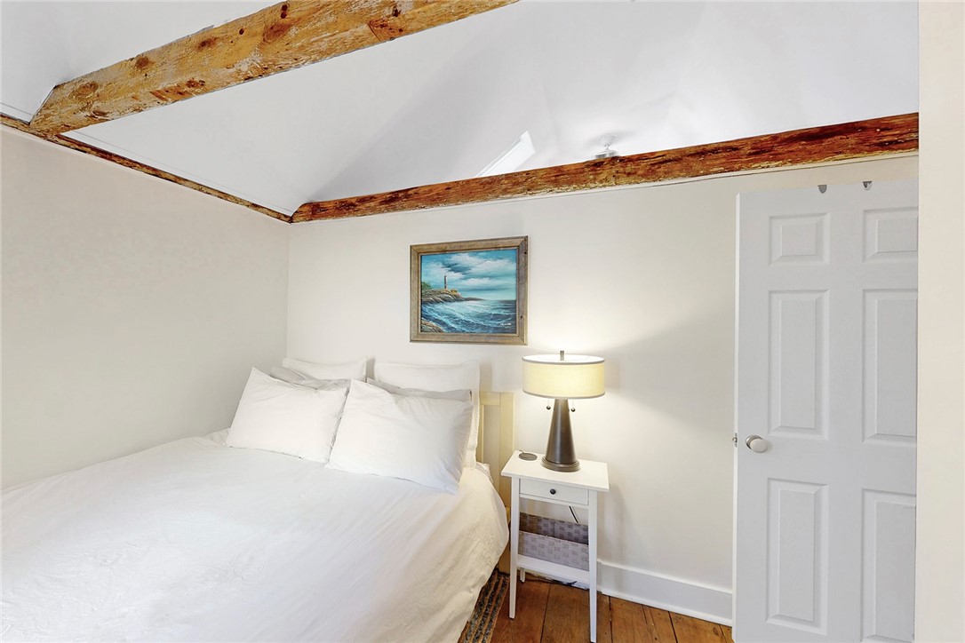 16 Thames Street Newport, RI 02840 - Photo 17 of 31