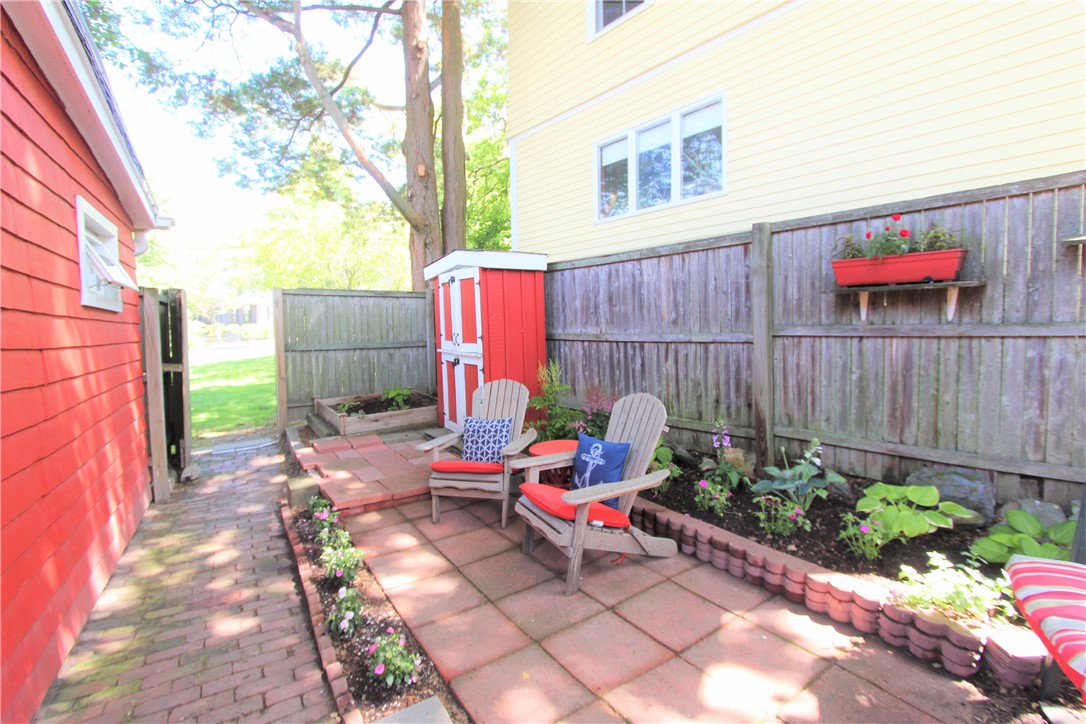 16 Thames Street Newport, RI 02840 - Photo 31 of 31