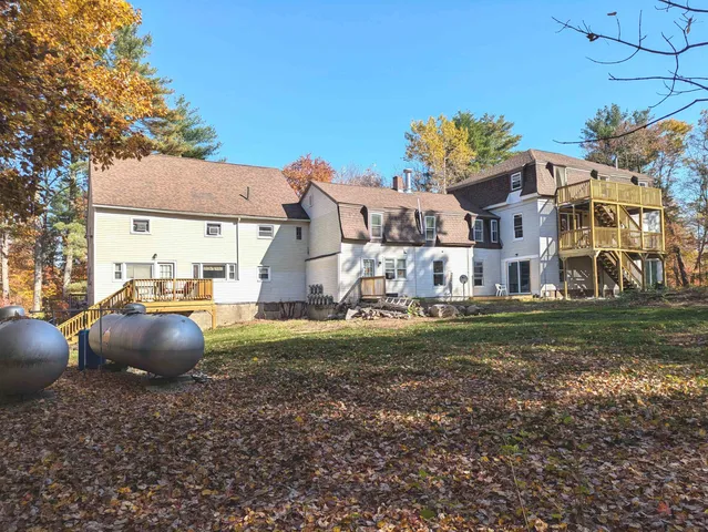 $2,195 | 3 South Shore Road, Unit 3, Salem, NH 03079