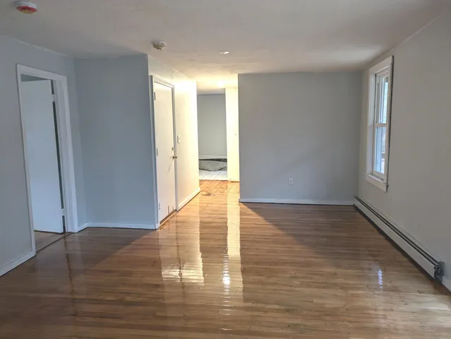 $2,195 | 3 South Shore Road, Unit 3, Salem, NH 03079