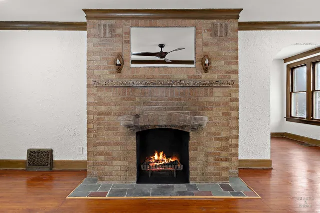 $219,900 | 1016 B Street, Rockford, IL 61107