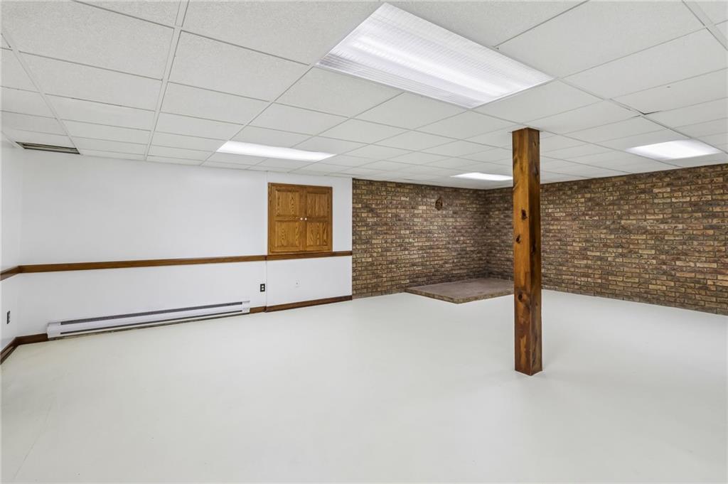 1112 Motor Street New Castle, PA 16101 - Photo 35 of 49