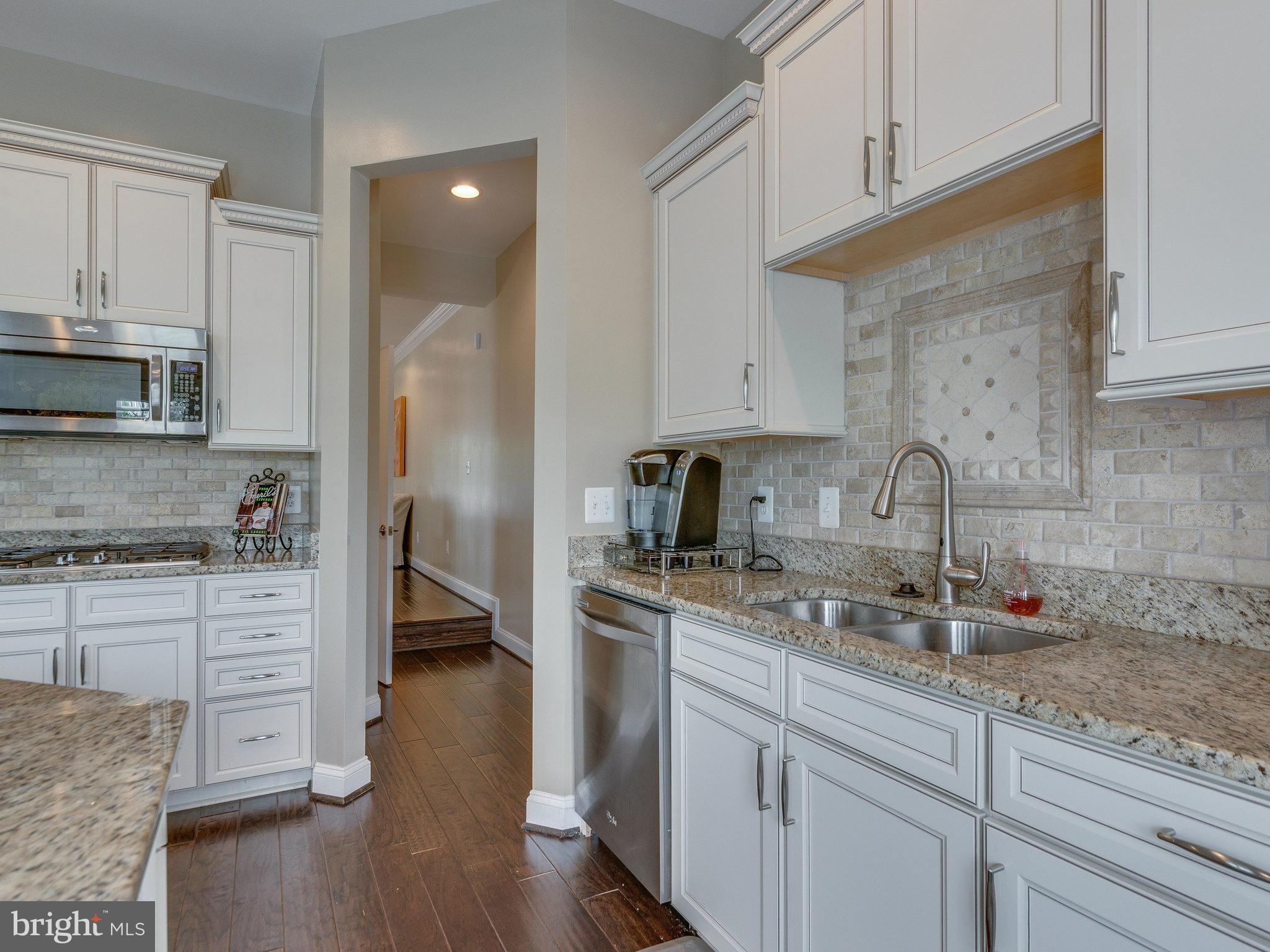 43378 Old Ryan Road Ashburn, VA 20148 - Photo 12 of 30 Kitchen