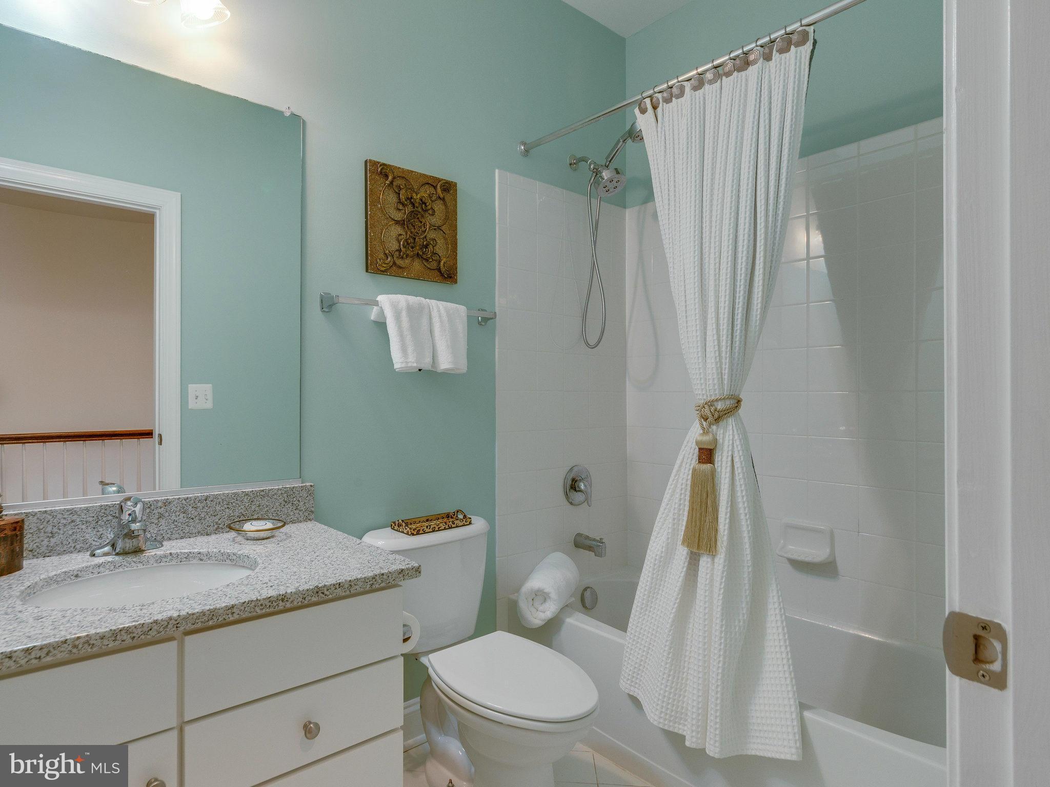 43378 Old Ryan Road Ashburn, VA 20148 - Photo 24 of 30 Bath