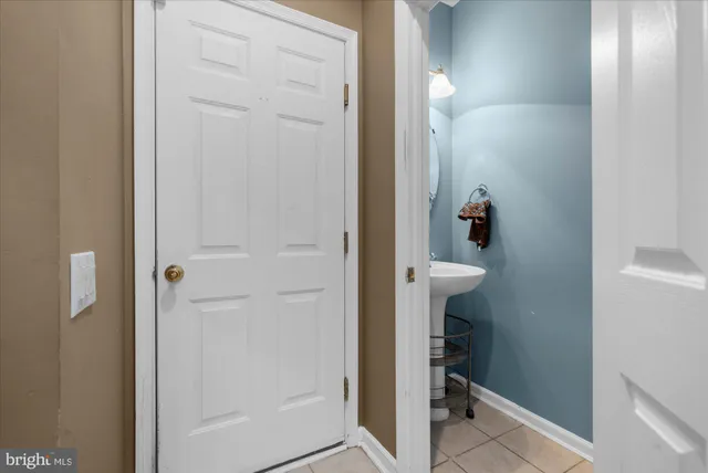 $475,000 | 813 Geranium Drive, Warrington, PA 18976