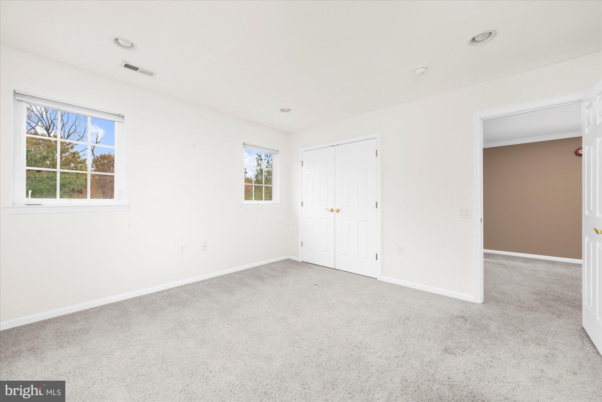 813 Geranium Drive Warrington, PA 18976 - Photo 24 of 44 an empty room with windows