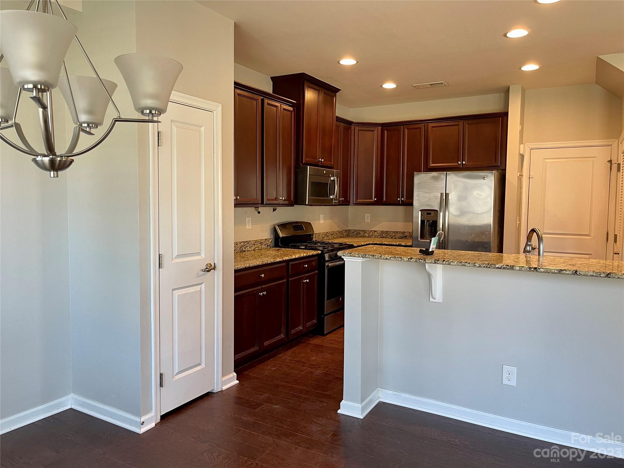1903 Berryhill Road, Unit 6 Charlotte, NC 28208 - Photo 9 of 31 Gallery Image 9