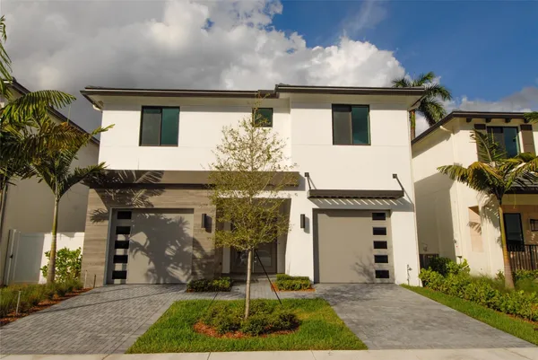 $6,750 | 1435 Southwest 23rd Street, Fort Lauderdale, FL 33315
